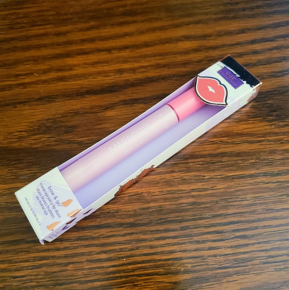 Tarte Maracuja Juicy Lip - Petal